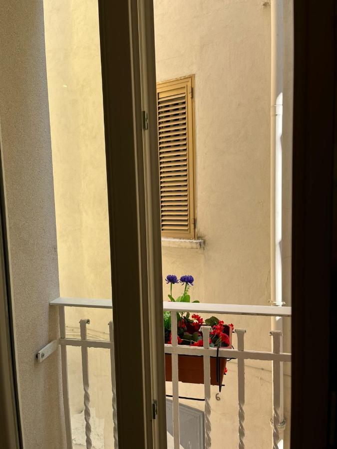 Aura B&B Bari Exterior foto